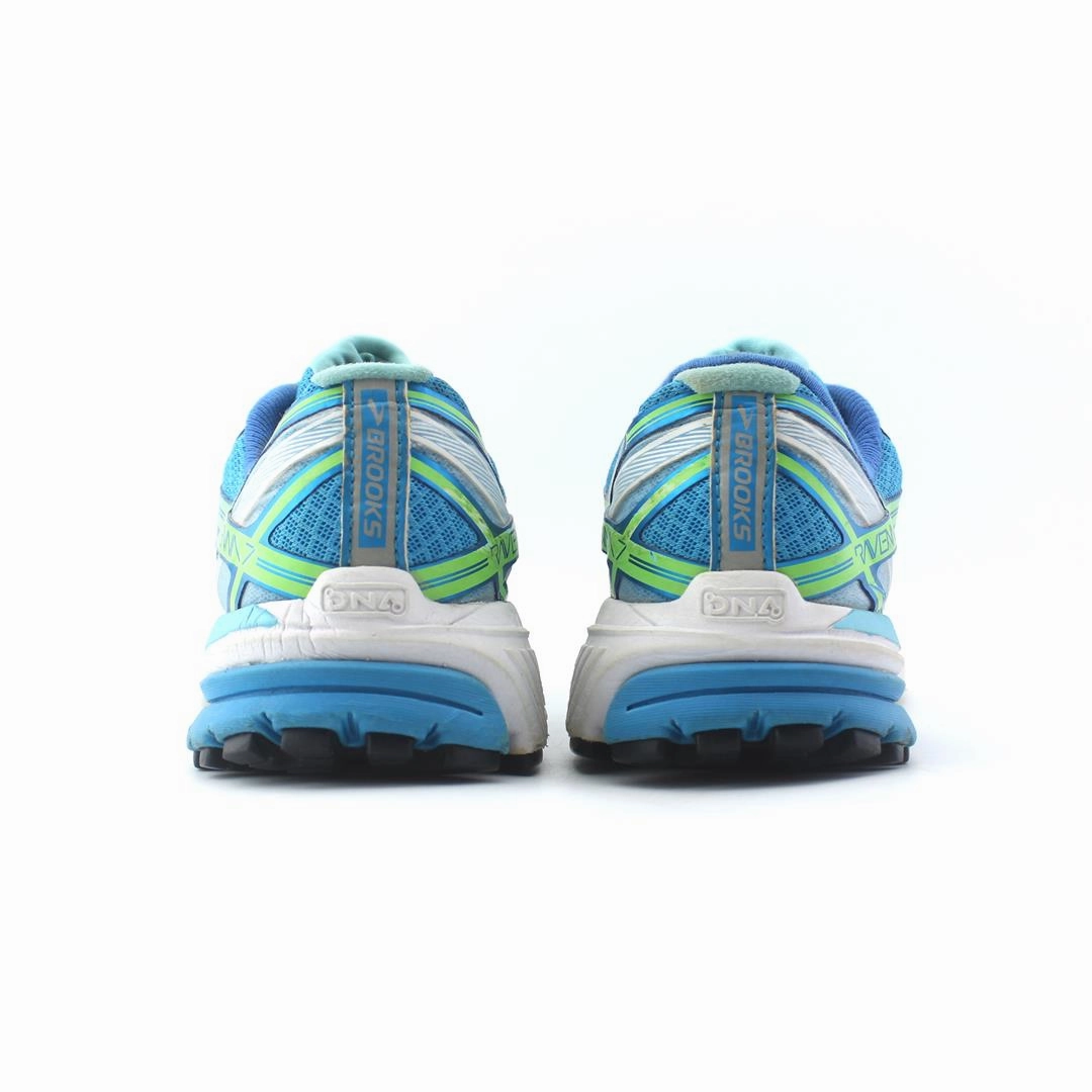 BROOKS RAVENNA 7 Brooks running footwear shots