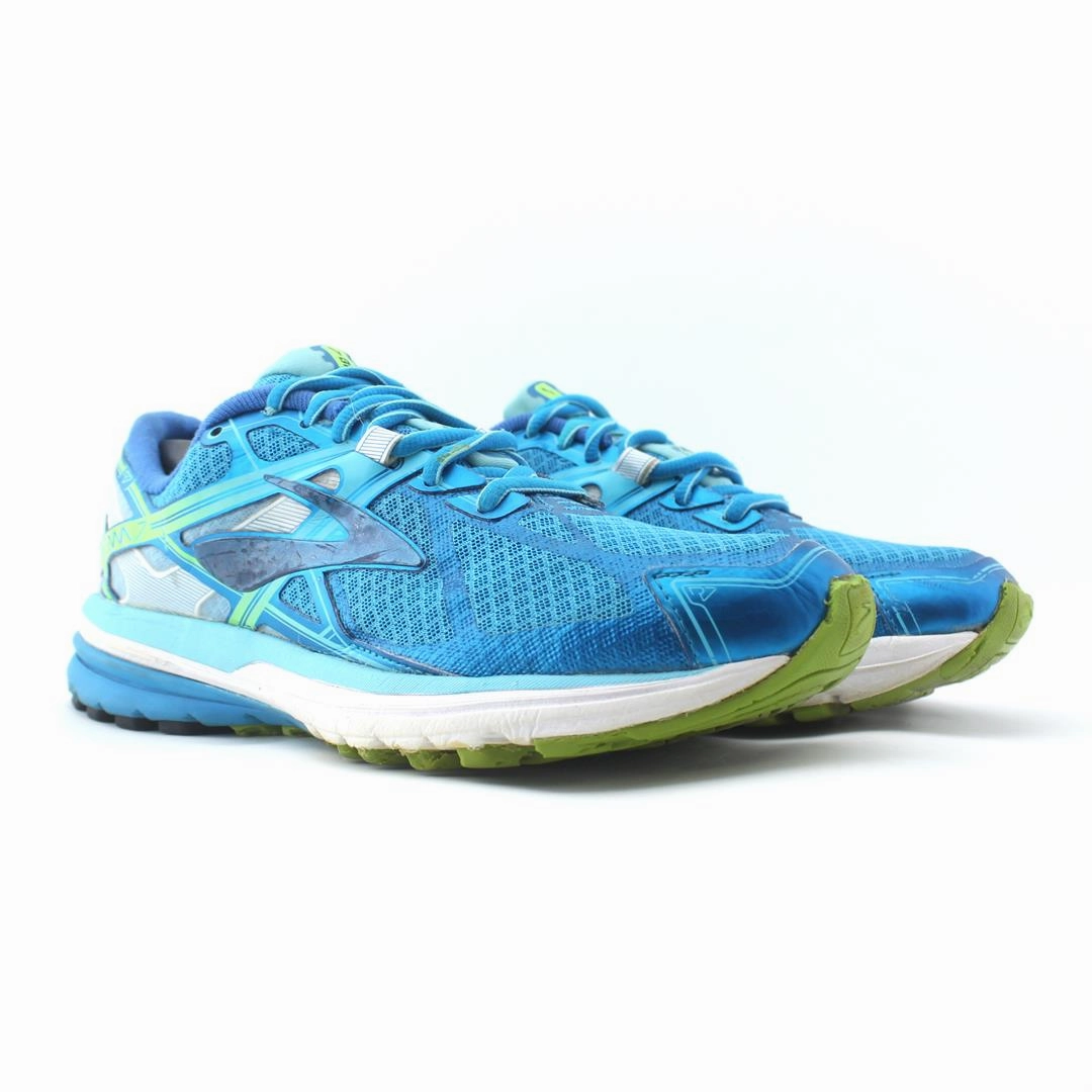 BROOKS RAVENNA 7 Brooks running footwear shots