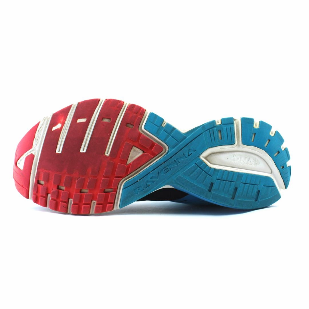 BROOKS RAVENNA 9 Brooks running footwear shots