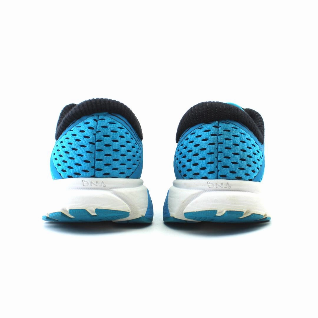 BROOKS RAVENNA 9 Brooks running footwear shots