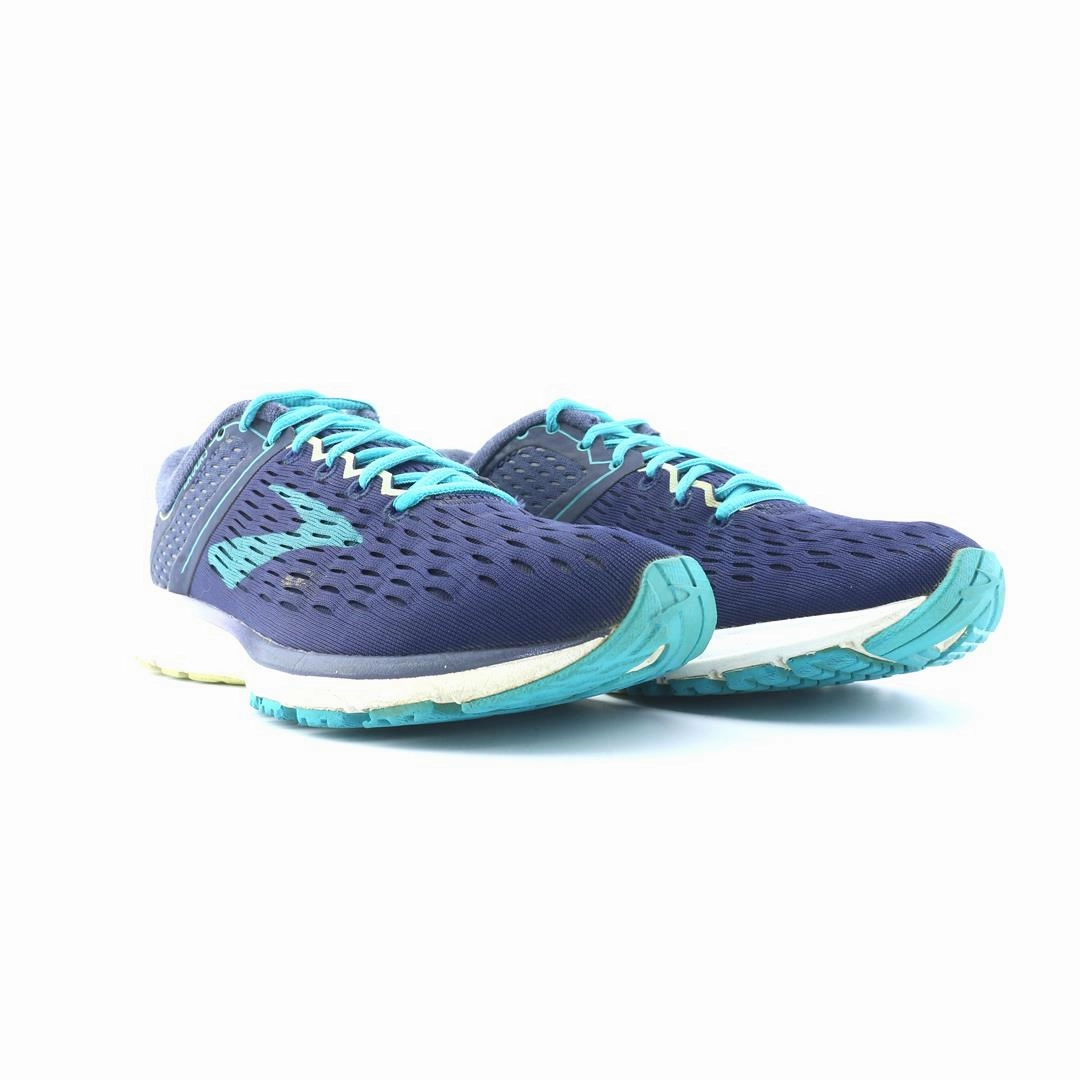 BROOKS RAVENNA 9 Brooks trainer design images