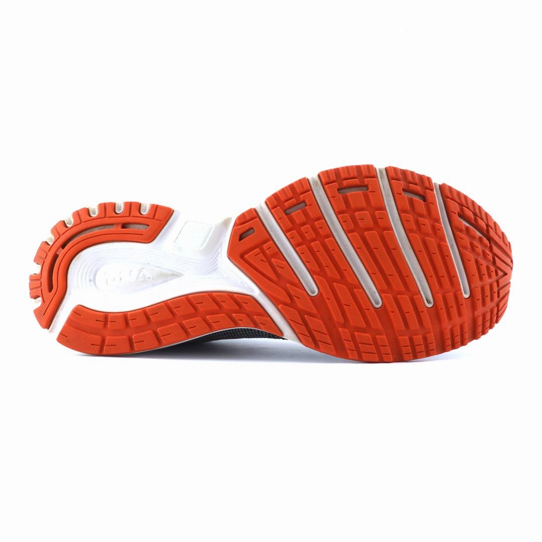BROOKS REVEL 2 lightweight running shoe photos