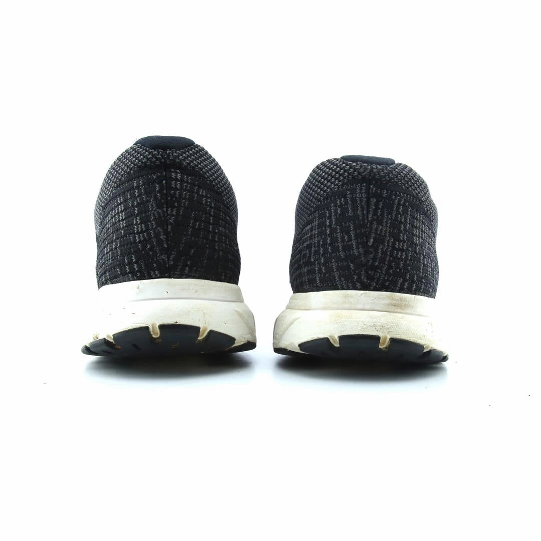 BROOKS REVEL 3 athletic Brooks shoe snapshots