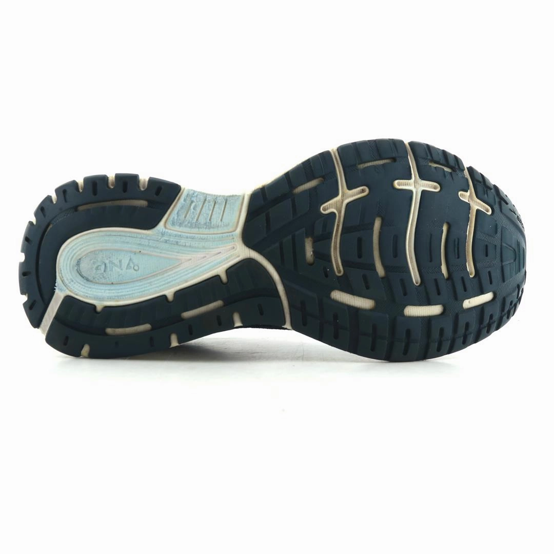 BROOKS REVEL 3 Brooks trainer design images