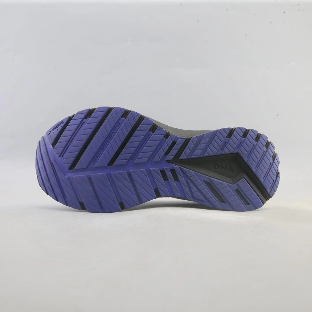 BROOKS REVEL 5 Brooks running footwear shots