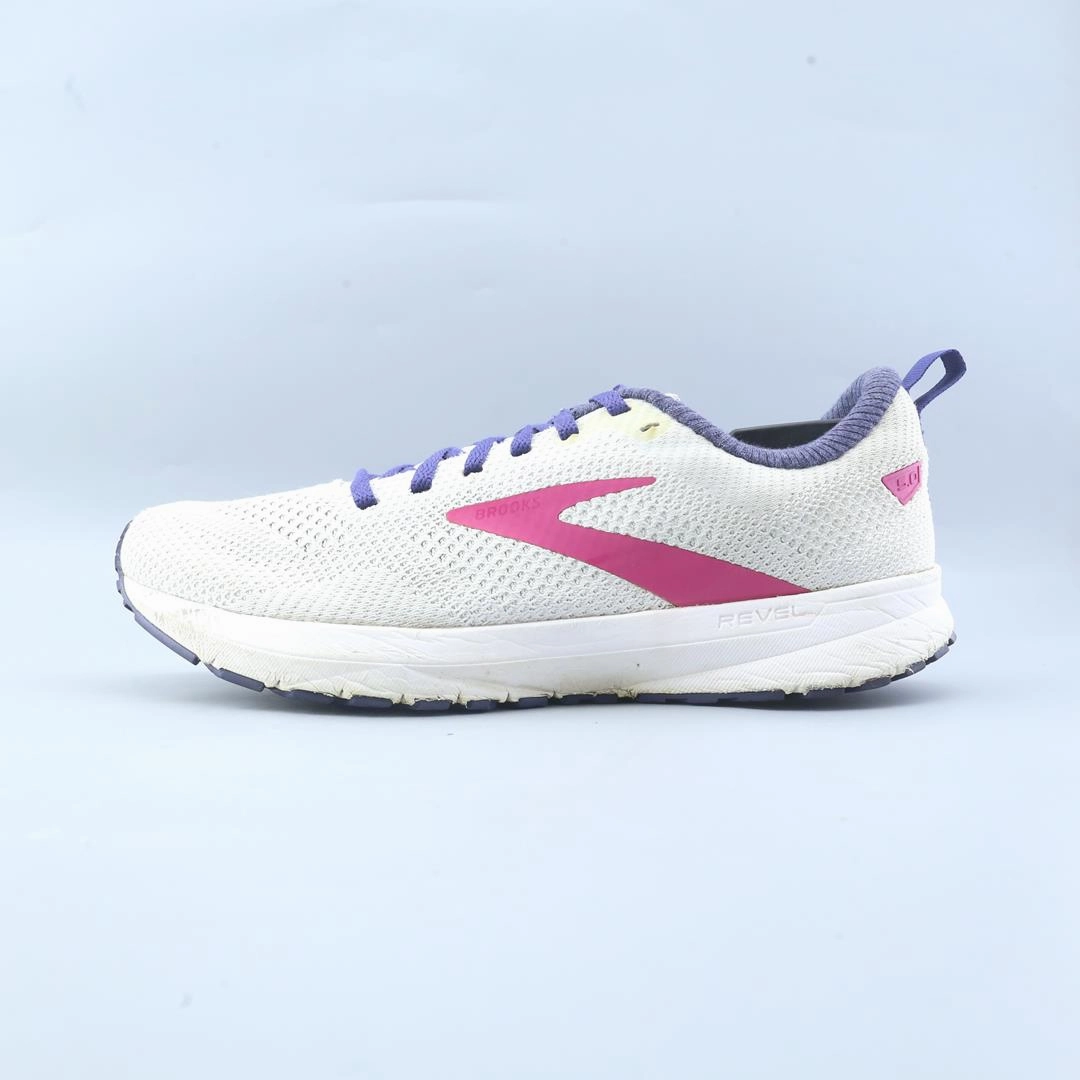 BROOKS REVEL 5 Brooks supportive running shoe models