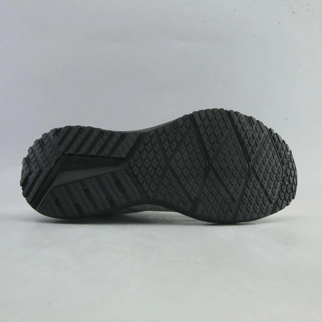 BROOKS REVEL 6 performance running shoe visuals