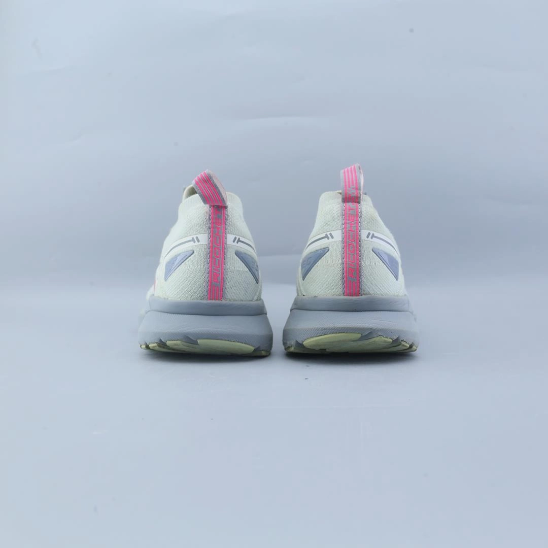 BROOKS RICOCHET 3G Brooks trainer design images