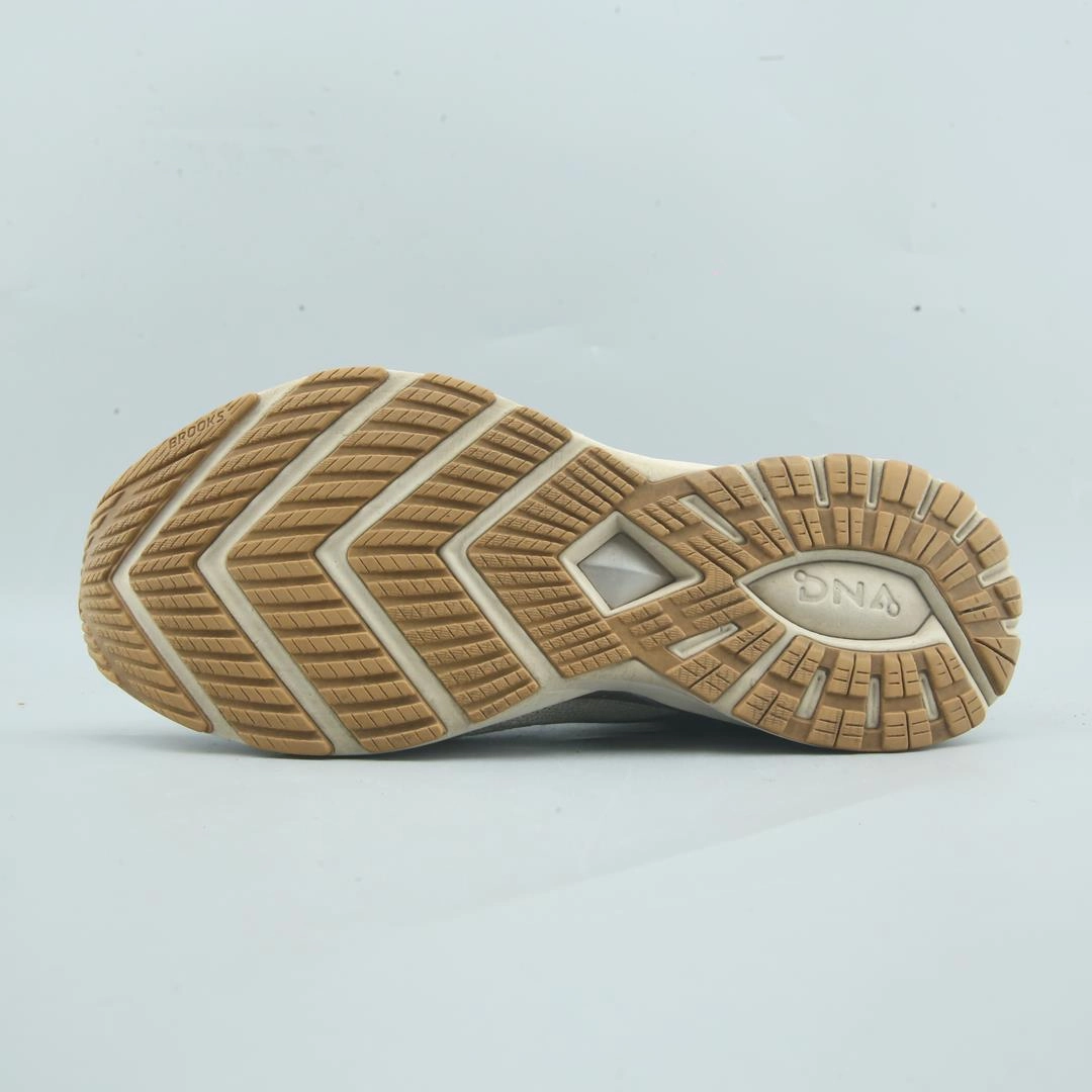 BROOKS RICOCHET lightweight running shoe photos