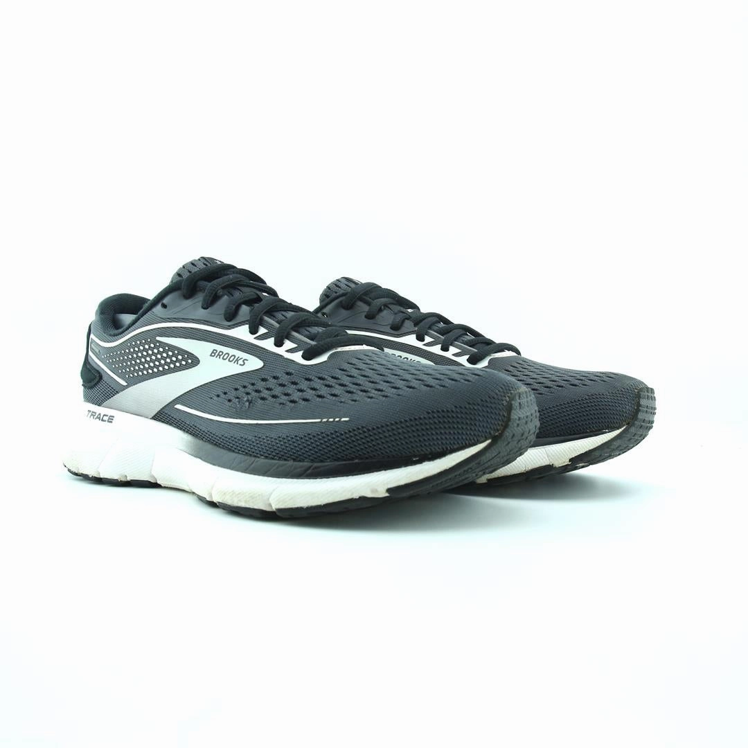 BROOKS TRACE 2 Brooks trainer design images