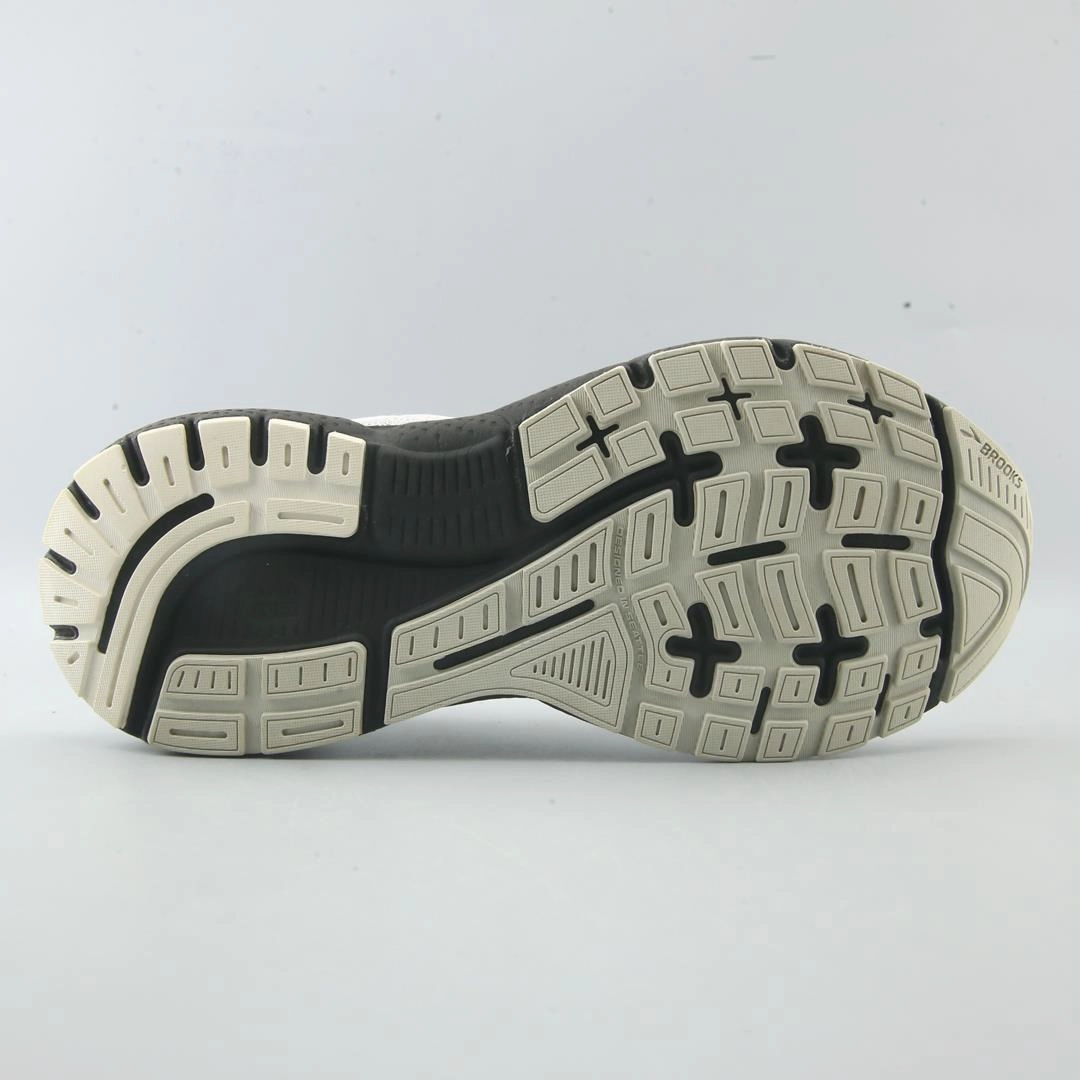 BROOKS TRACE 3 Brooks trainer design images