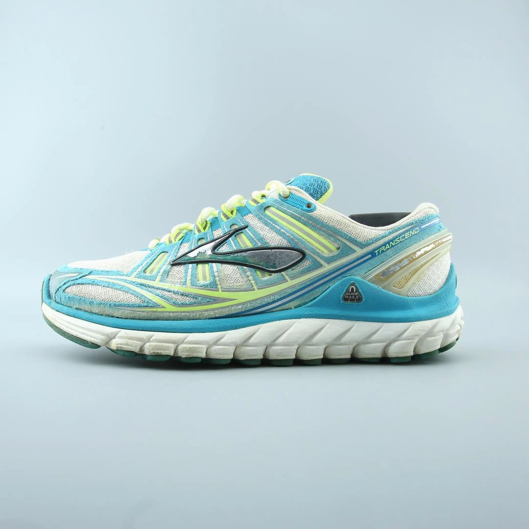 BROOKS TRANSCEND Brooks durable running sneaker designs