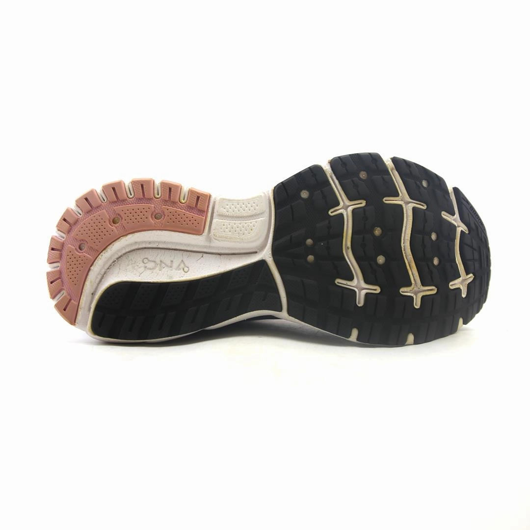 BROOKS TRANSMIT 3 athletic Brooks shoe snapshots