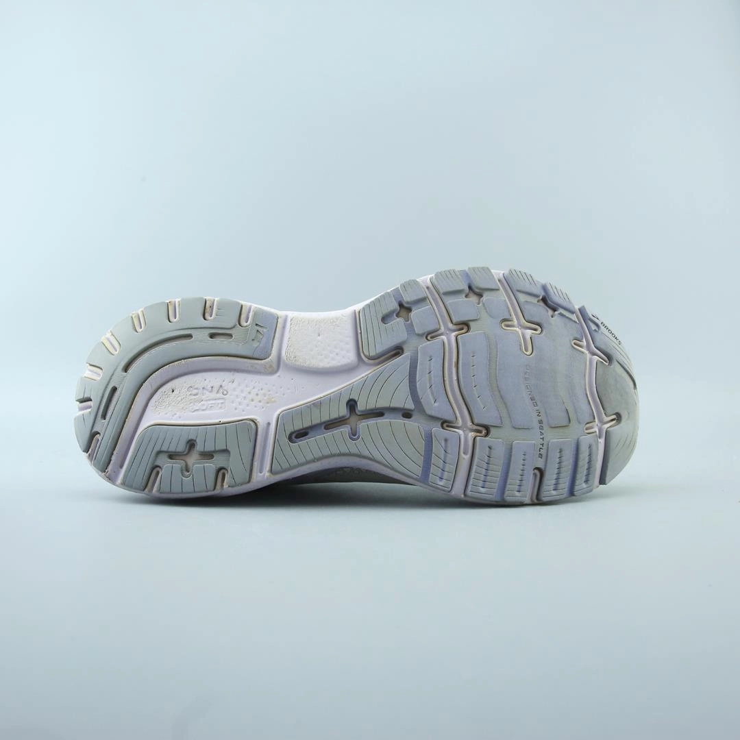 BROOKS UNITY 0  performance running shoe visuals