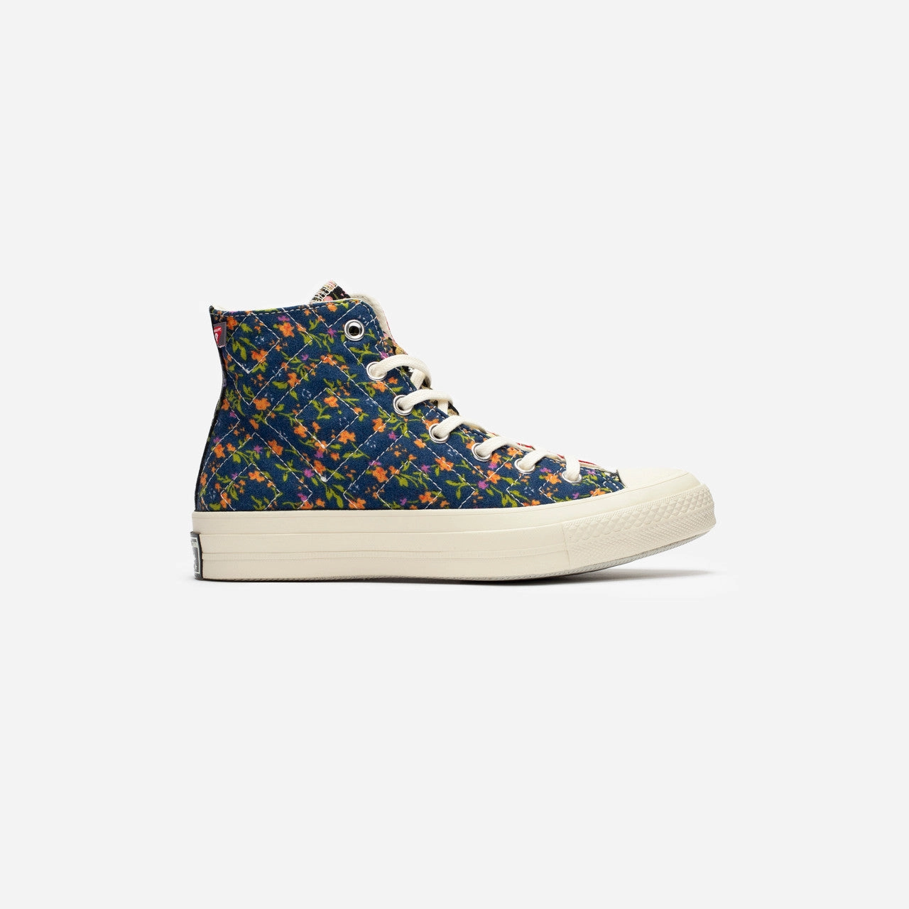Chuck 70 Hi Laid-back Chuck style shoes