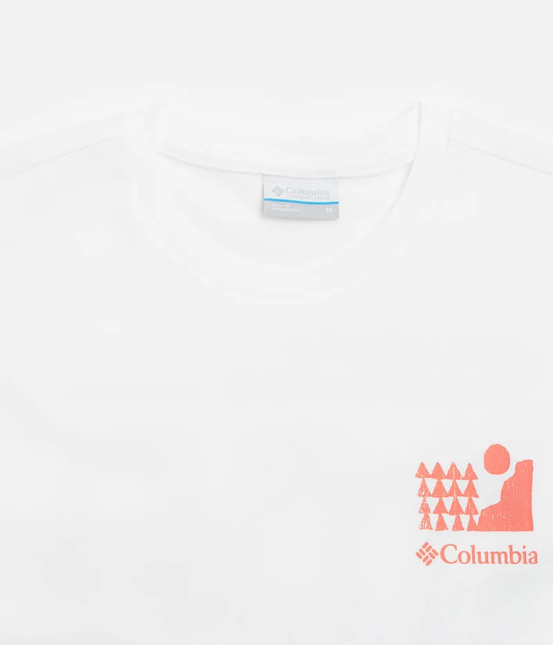 Columbia Explorers Canyon Back T-Shirt - White / Explore Outdoors Columbia