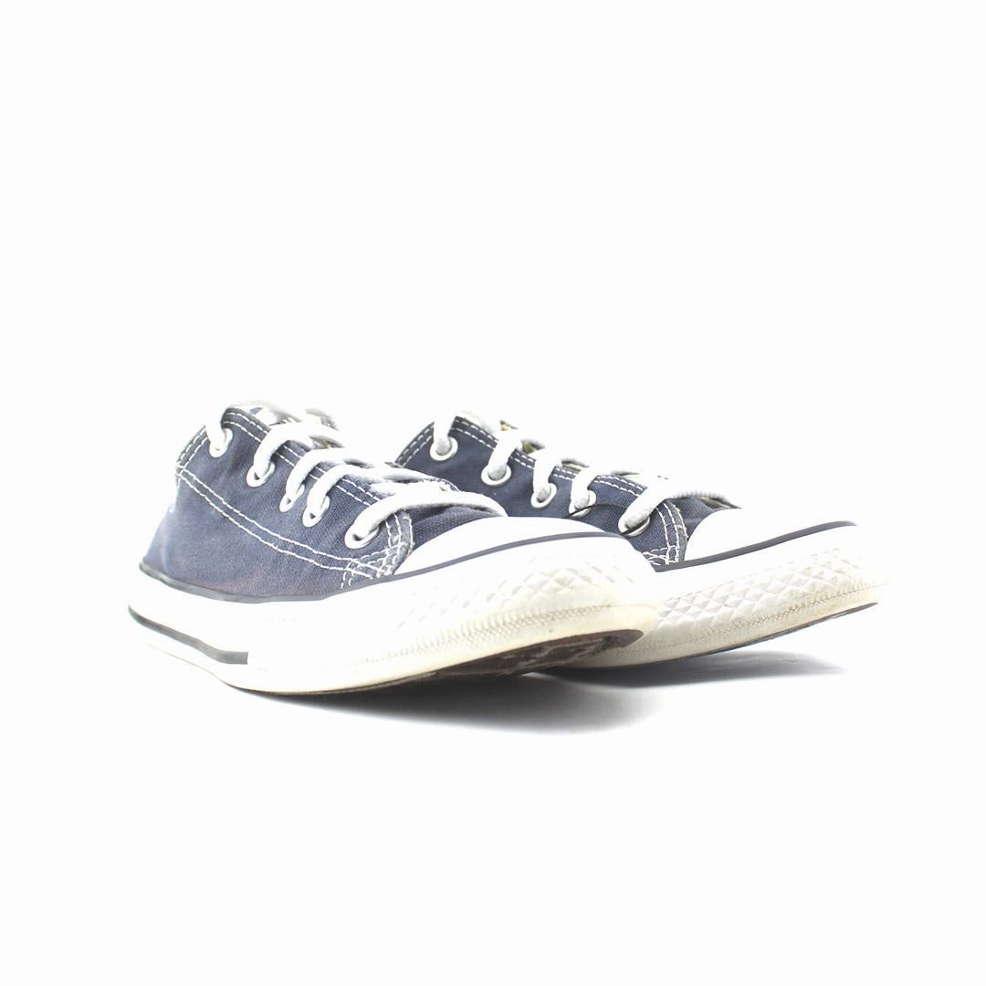 CONVERSE ALL STAR vintage Converse footwear looks