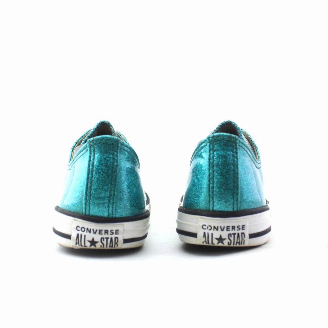 CONVERSE ALL STAR vintage Converse footwear looks