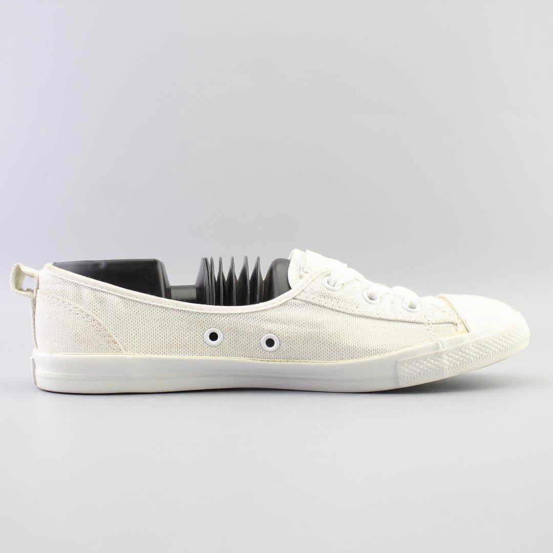 CONVERSE ALL STAR vintage Converse footwear looks