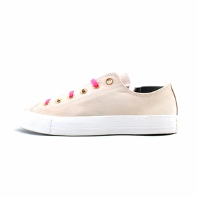 CONVERSE ALL STAR Converse iconic footwear looks