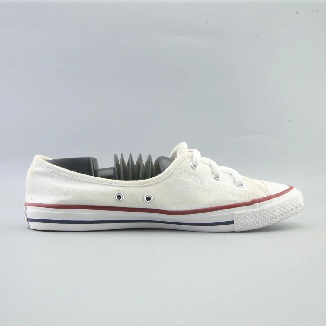 CONVERSE ALL STAR vintage Converse footwear looks
