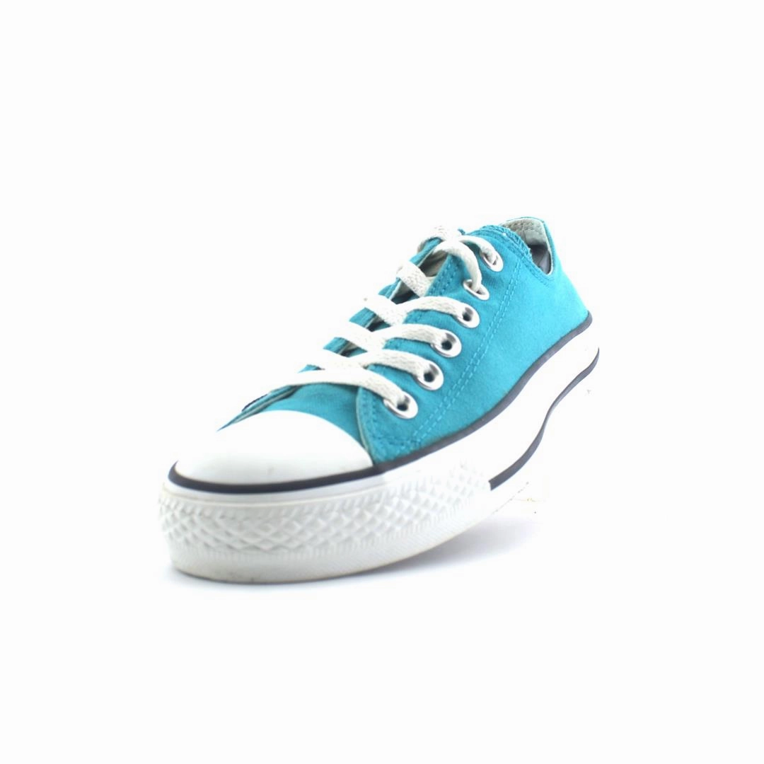 CONVERSE ALL STAR vintage Converse footwear looks