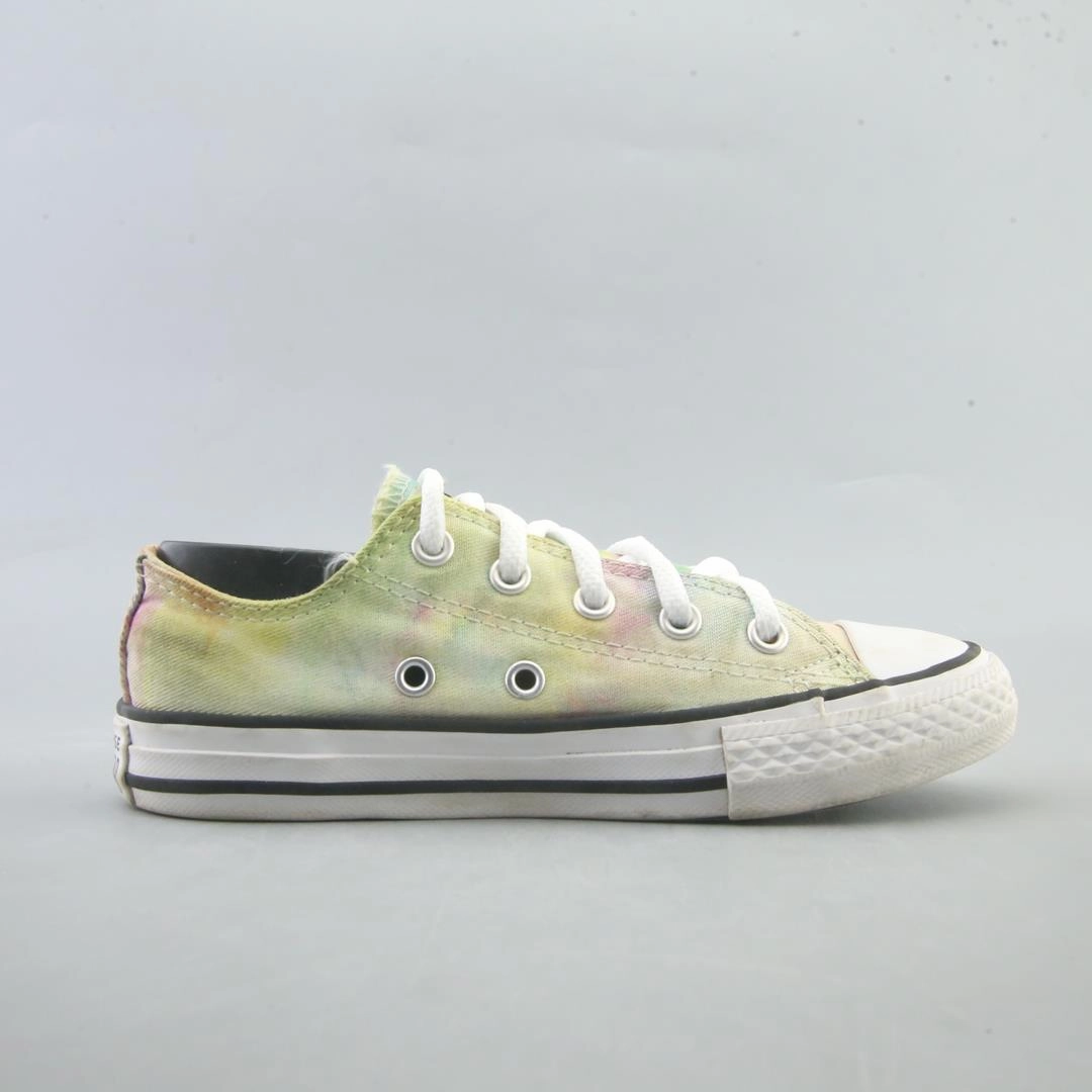 CONVERSE ALL STAR vintage Converse footwear looks