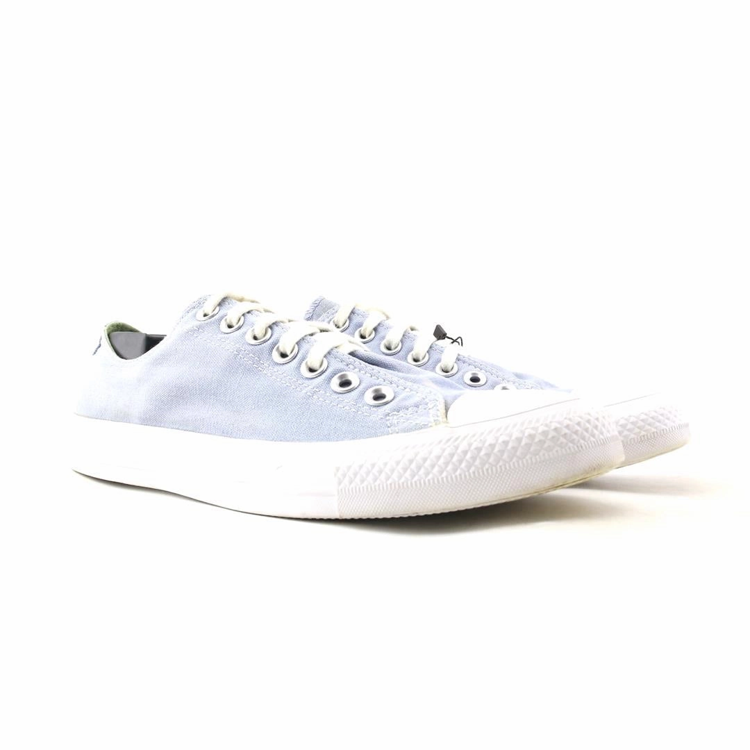 CONVERSE ALL STAR vintage Converse footwear looks