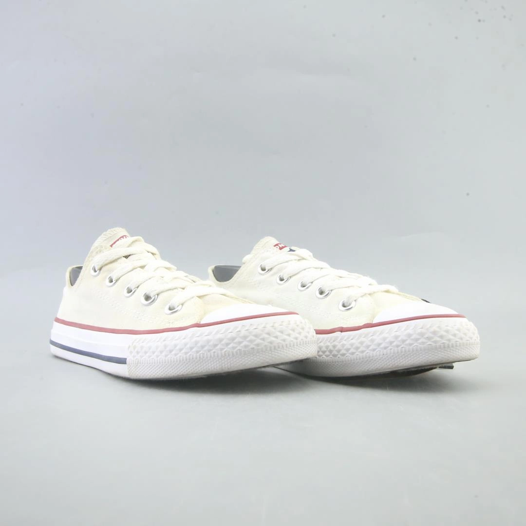 CONVERSE ALL STAR vintage Converse footwear looks