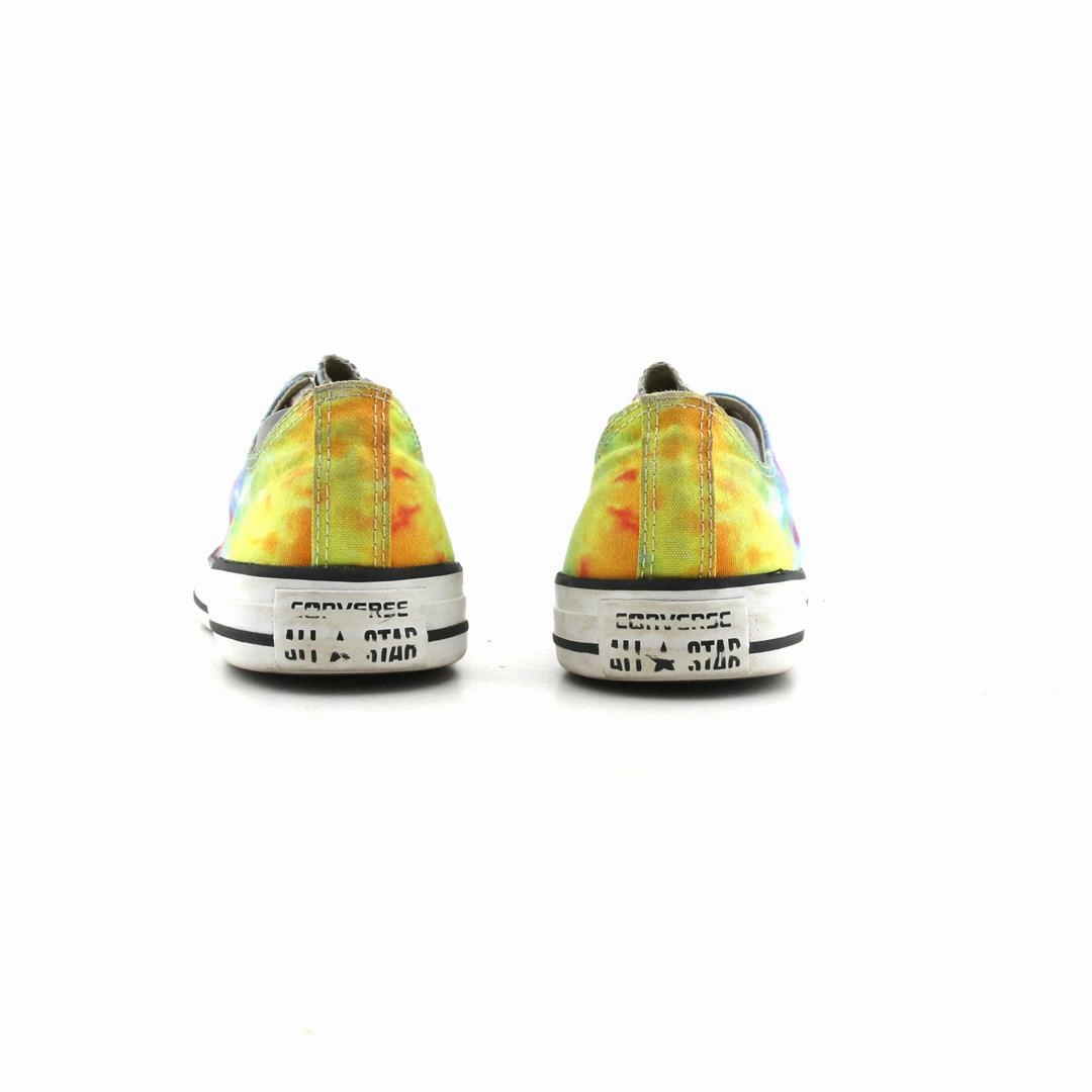 CONVERSE ALL STAR vintage Converse footwear looks