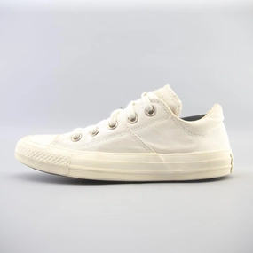 CONVERSE ALL STAR Converse iconic footwear looks