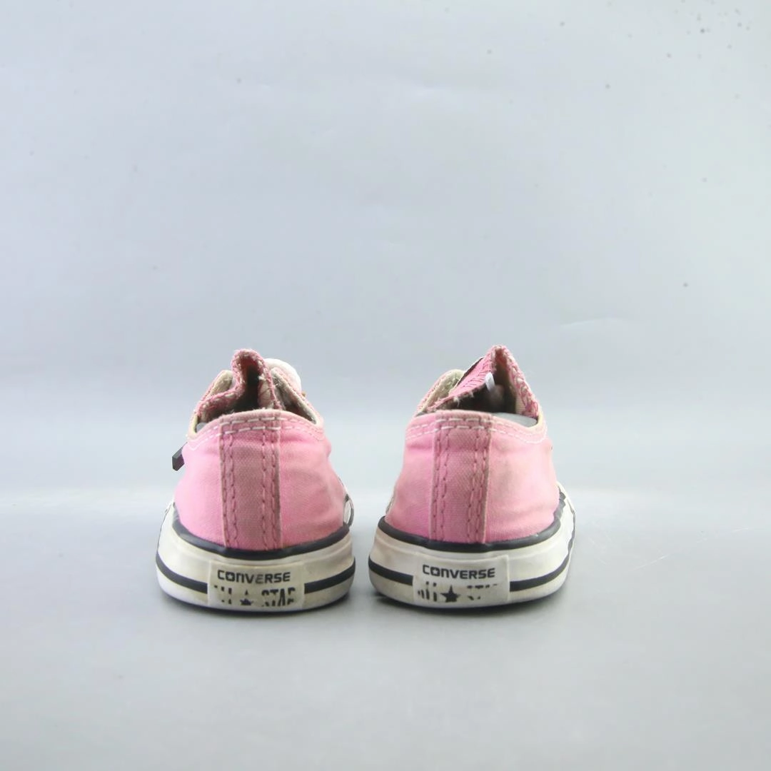 CONVERSE ALL STAR vintage Converse footwear looks