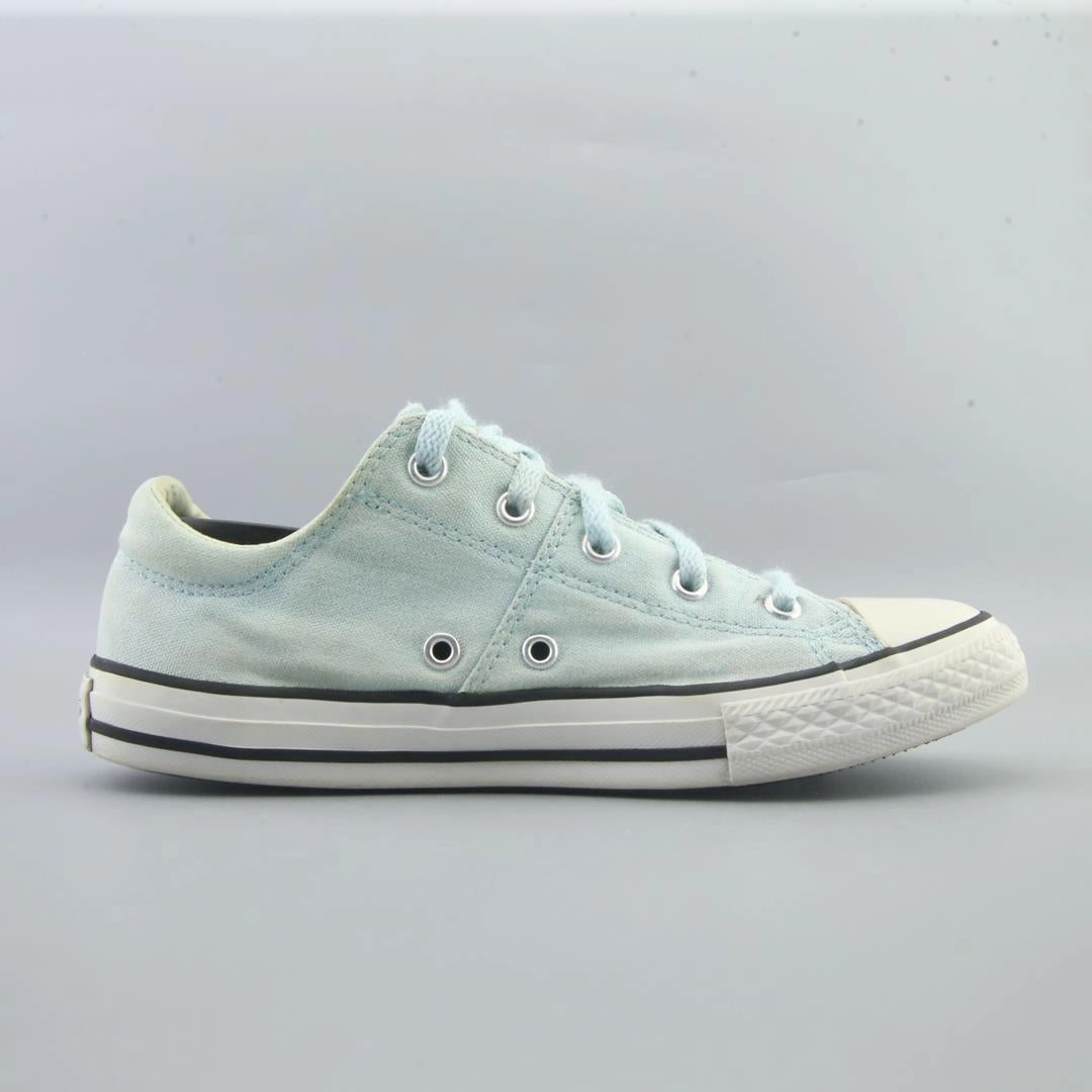 CONVERSE ALL STAR vintage Converse footwear looks