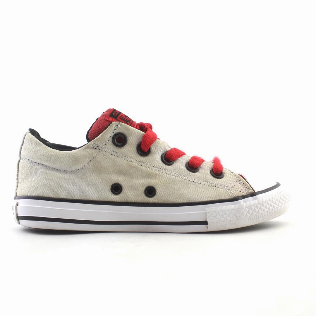 CONVERSE ALL STAR vintage Converse footwear looks