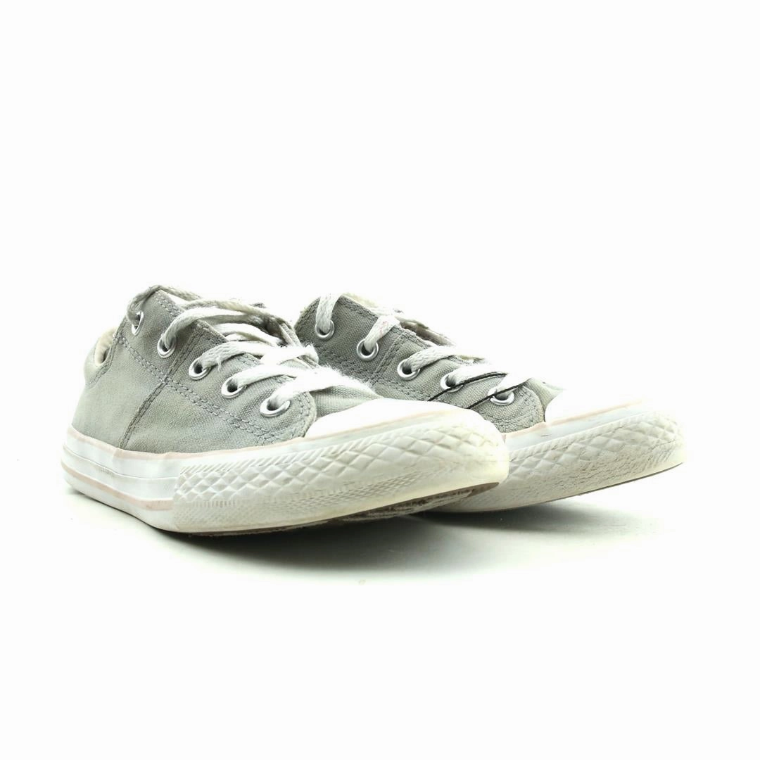 CONVERSE ALL STAR vintage Converse footwear looks