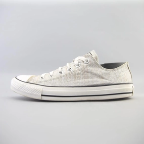 CONVERSE ALL STAR Converse iconic footwear looks