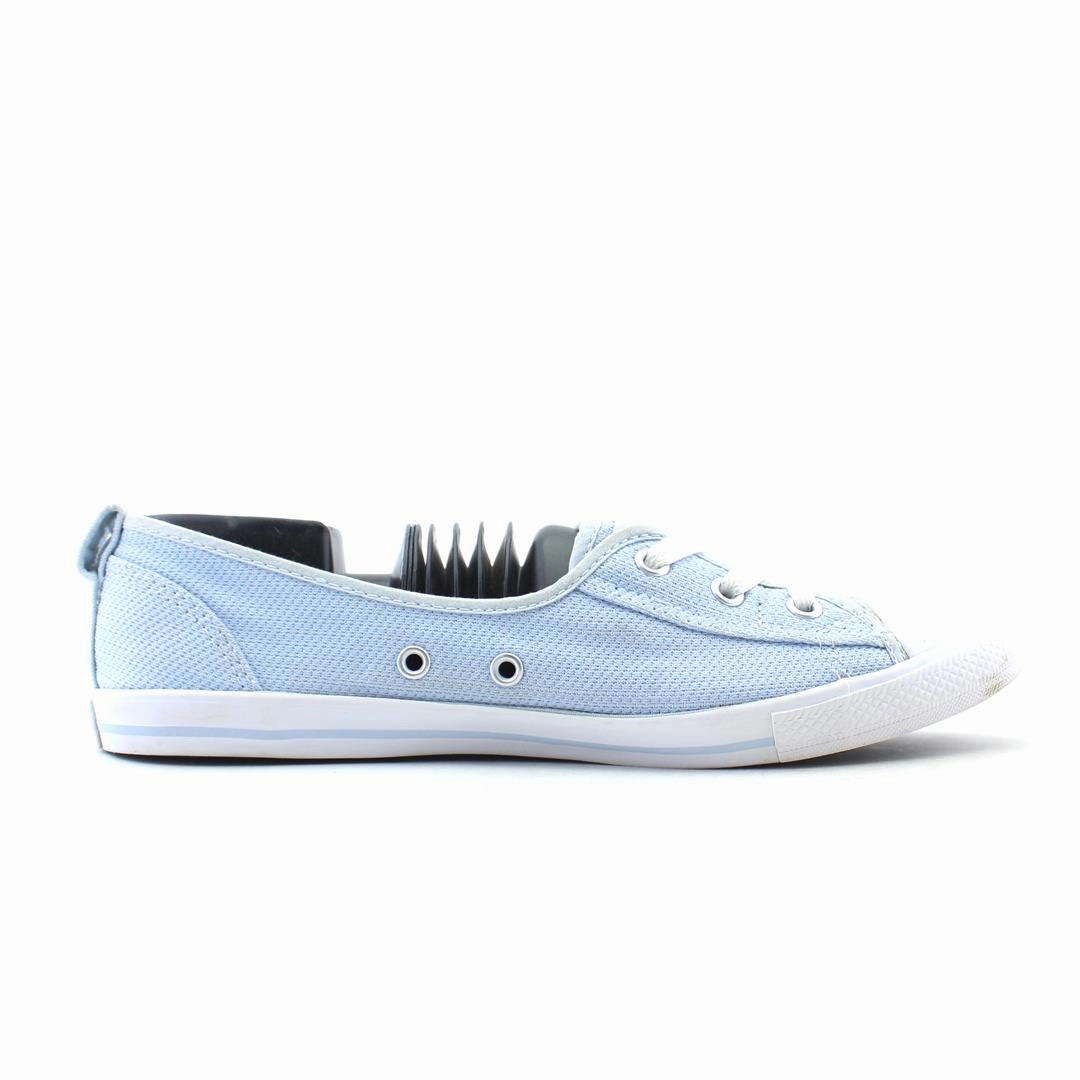 CONVERSE ALL STAR vintage Converse footwear looks