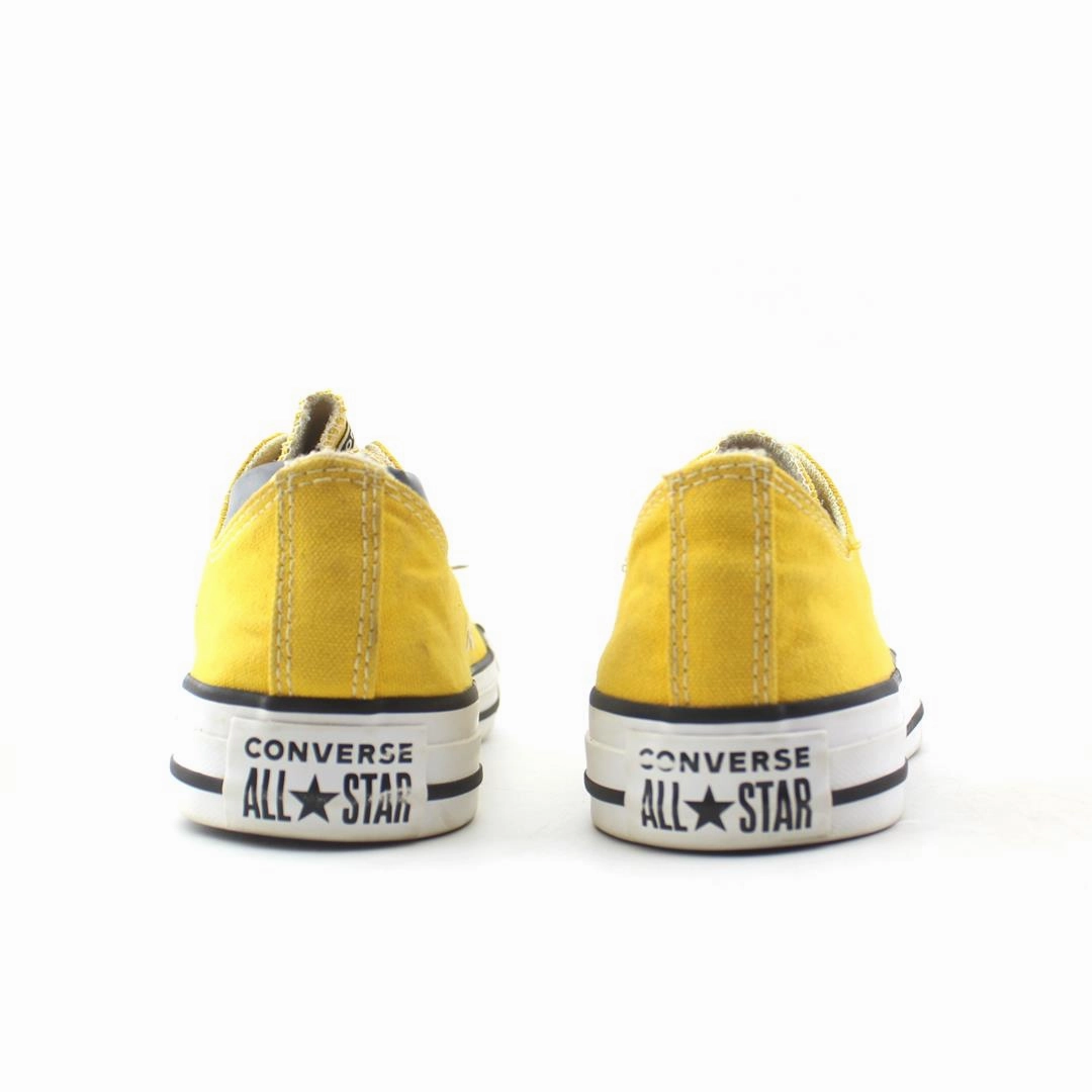 CONVERSE ALL STAR vintage Converse footwear looks