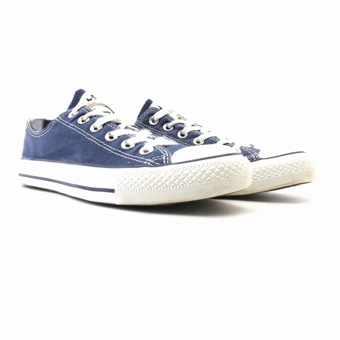 CONVERSE ALL STAR vintage Converse footwear looks