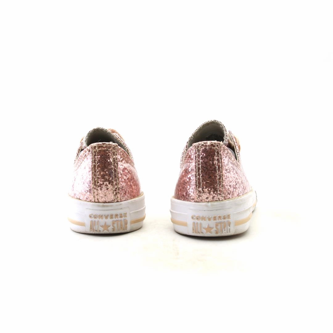 CONVERSE ALL STAR vintage Converse footwear looks