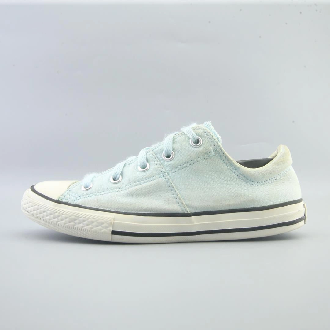 CONVERSE ALL STAR Converse iconic footwear looks