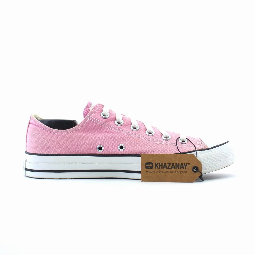 CONVERSE ALL STAR vintage Converse footwear looks