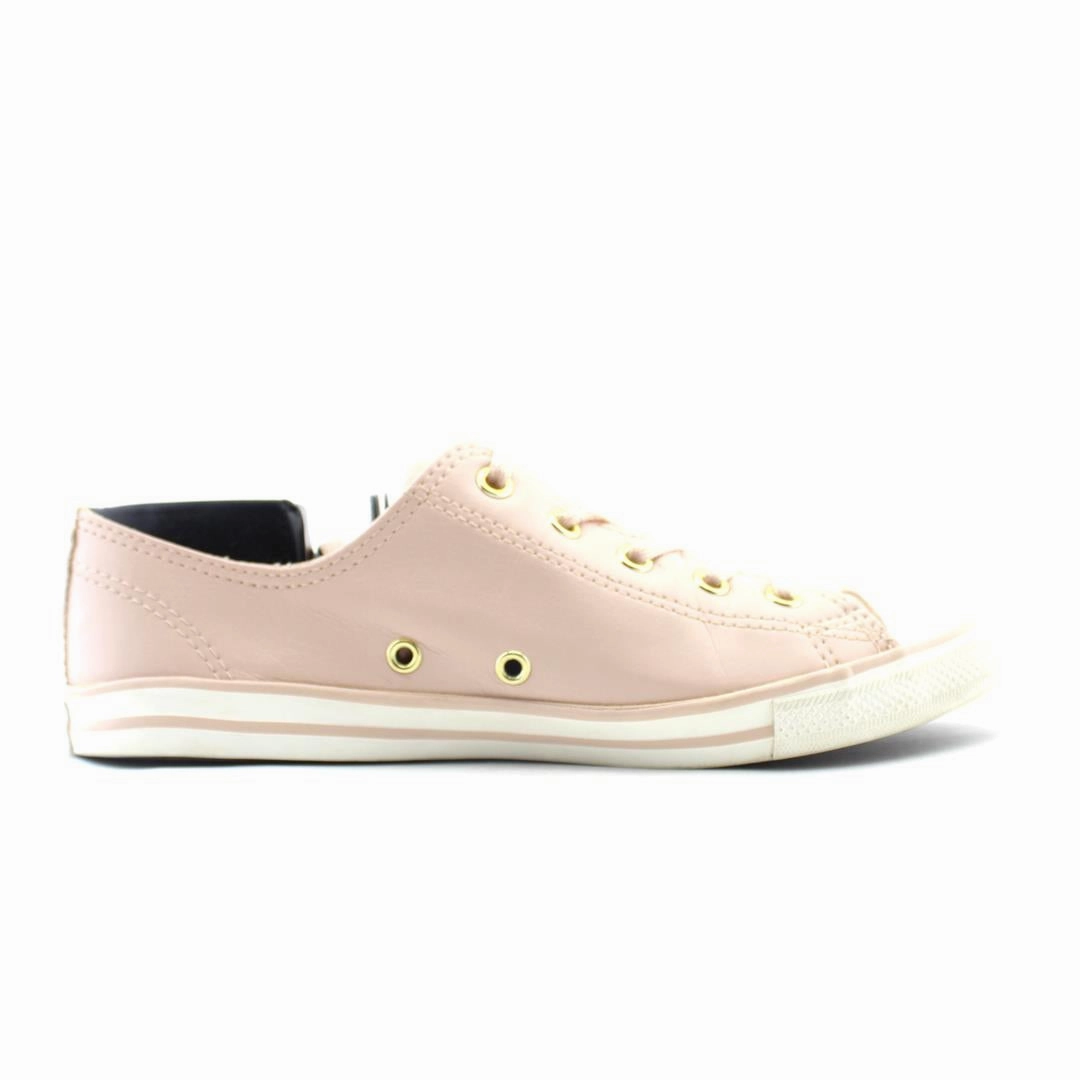 CONVERSE ALL STAR vintage Converse footwear looks