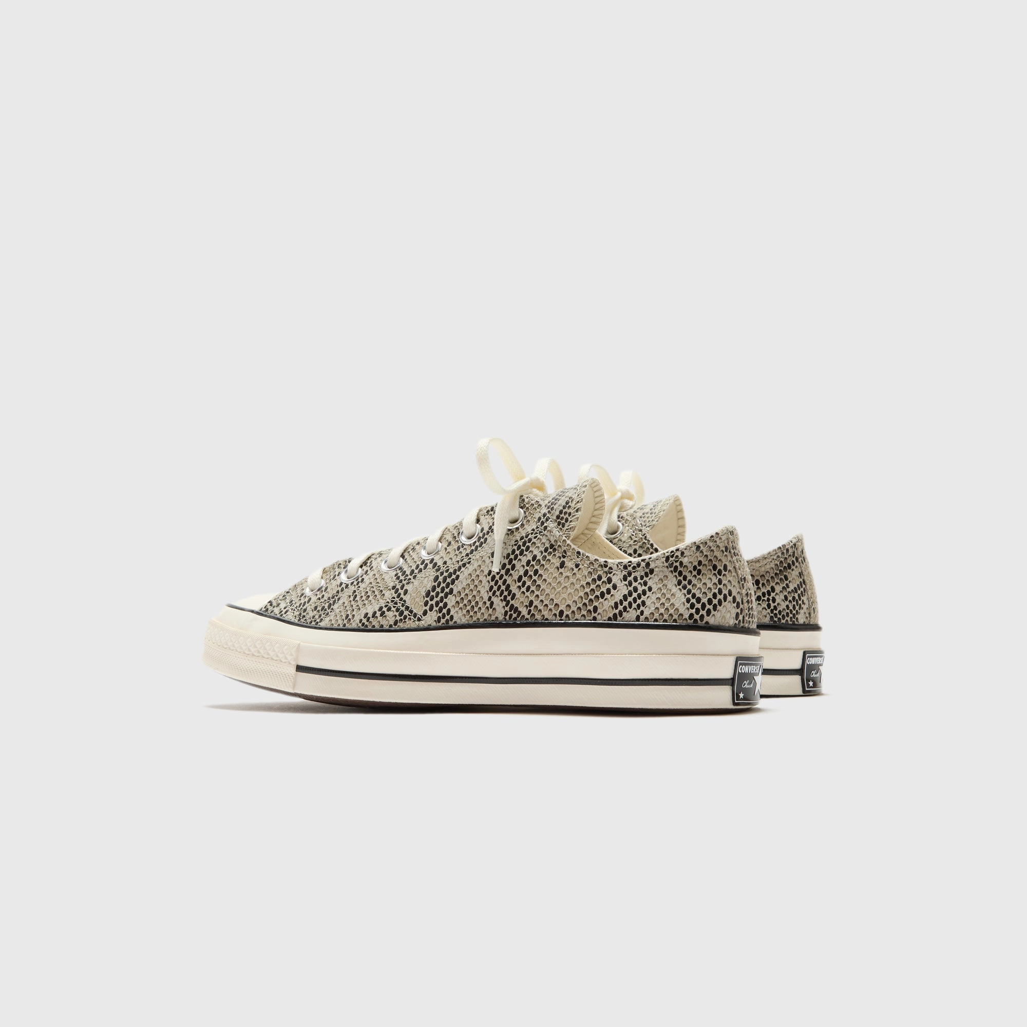 Converse Chuck 70 - Pale Surplus / Egret / Black Heritage style lace-ups