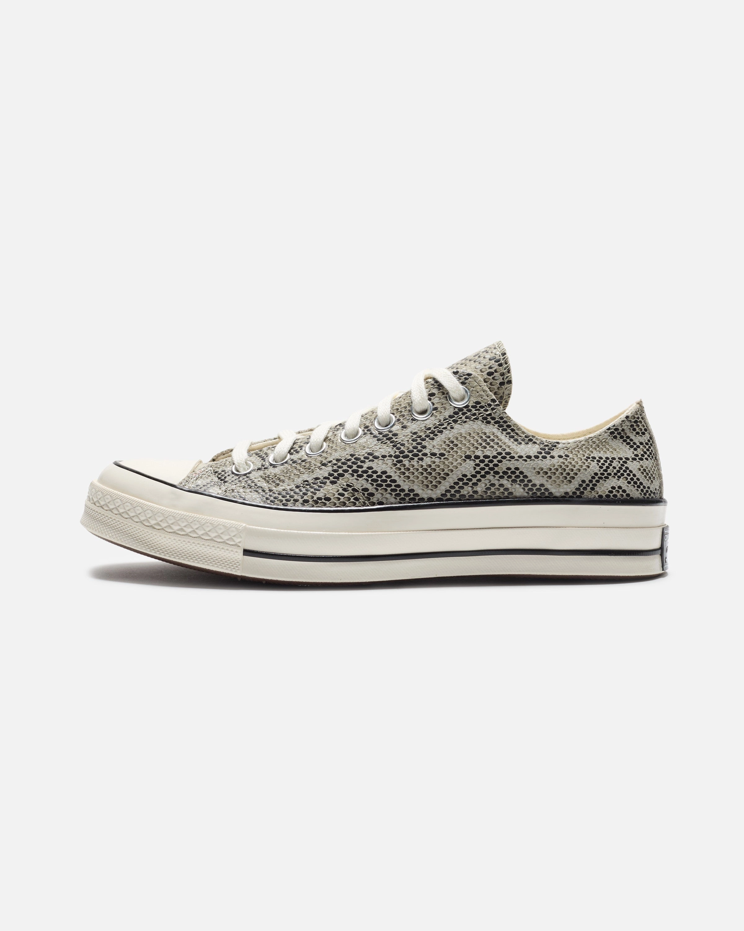CONVERSE CHUCK 70 OX - PALESURPLUS/ EGRET/ BLACK Womens vintage sneakers