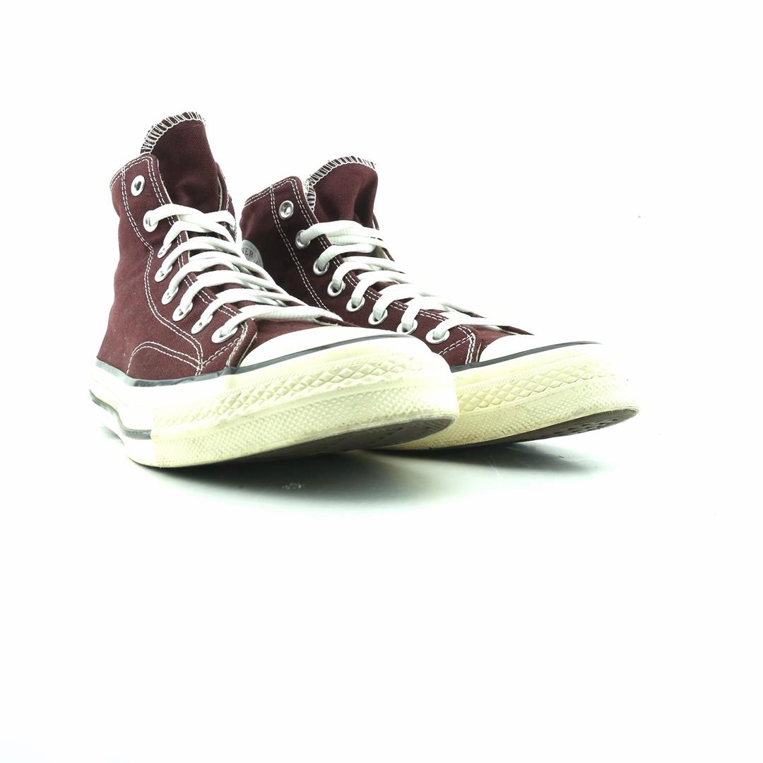 CONVERSE CHUCK TAYLOR ALL STAR 70 HI retro Converse shoe angles