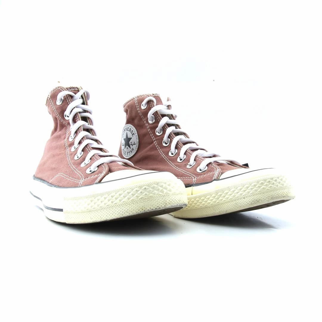 CONVERSE CHUCK TAYLOR ALL STAR 70 HI retro Converse shoe angles