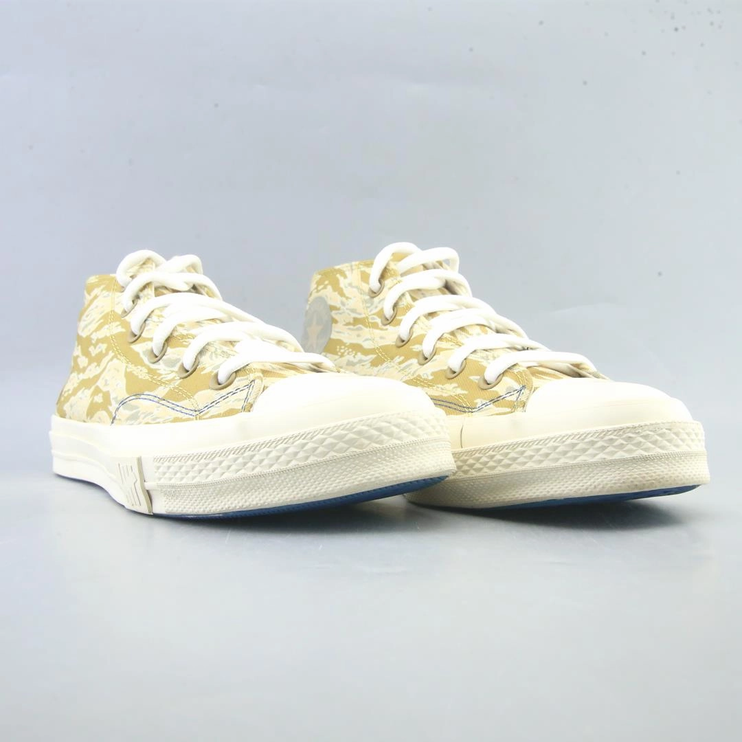 CONVERSE CHUCK TAYLOR ALL STAR 70 MID classic Converse sneaker shots