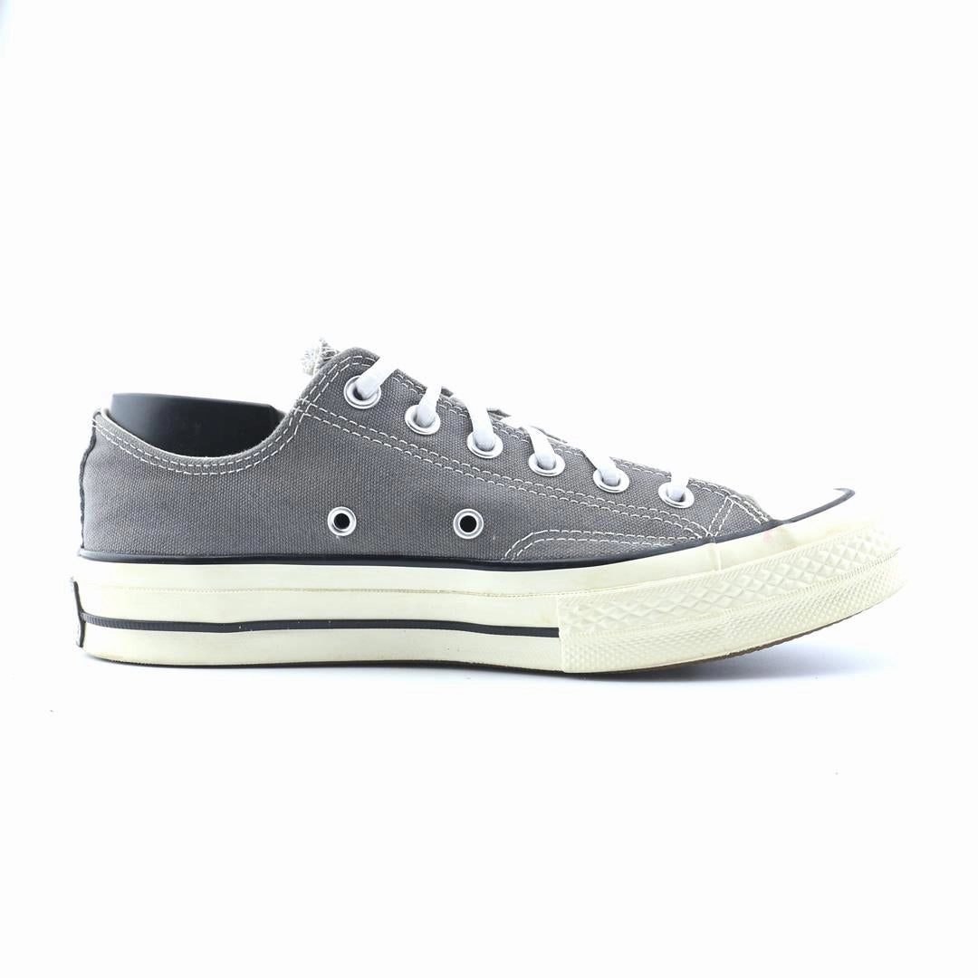 CONVERSE CHUCK TAYLOR ALL STAR 70 OX retro Converse shoe angles