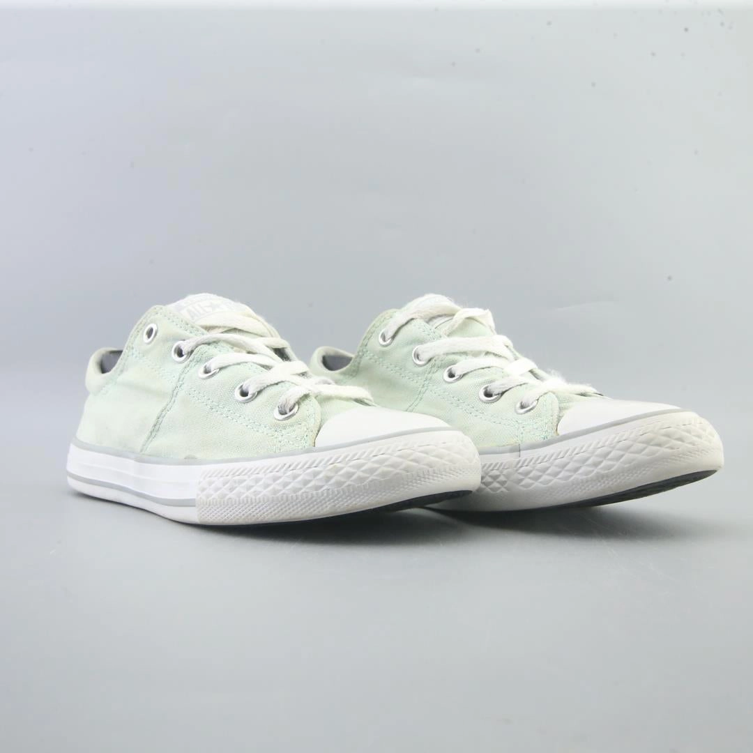 CONVERSE CHUCK TAYLOR ALL STAR CANVAS vintage Converse footwear looks